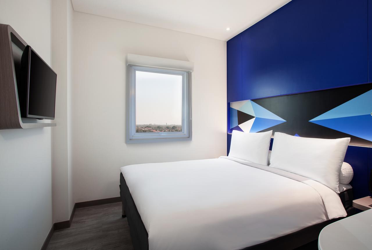Ibis Budget Cirebon Kültér fotó